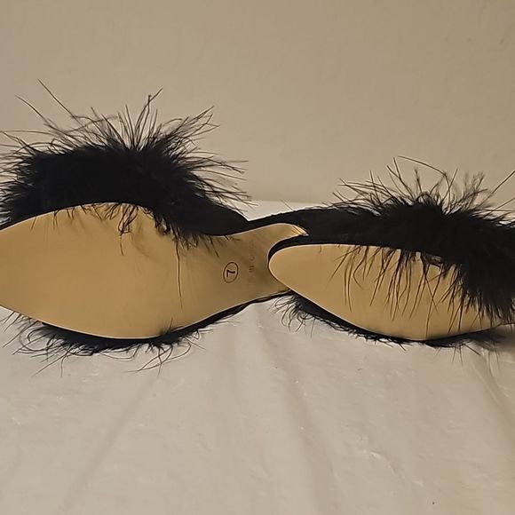 NWOT Black Feather Slippers - Picture 4 of 4